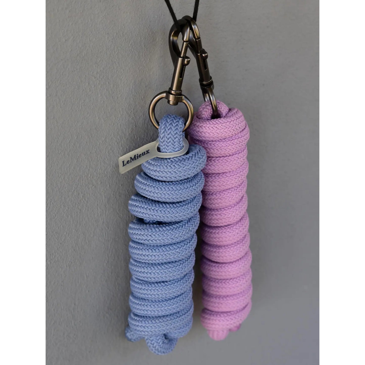 Essence Leadrope