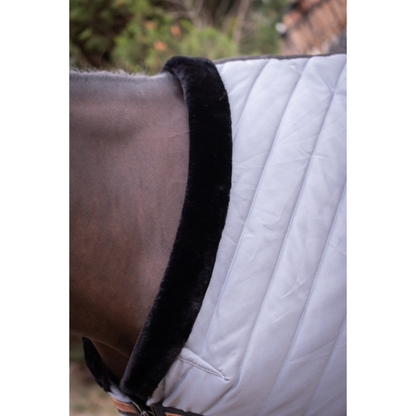 Diagonal Stable Rug 200g