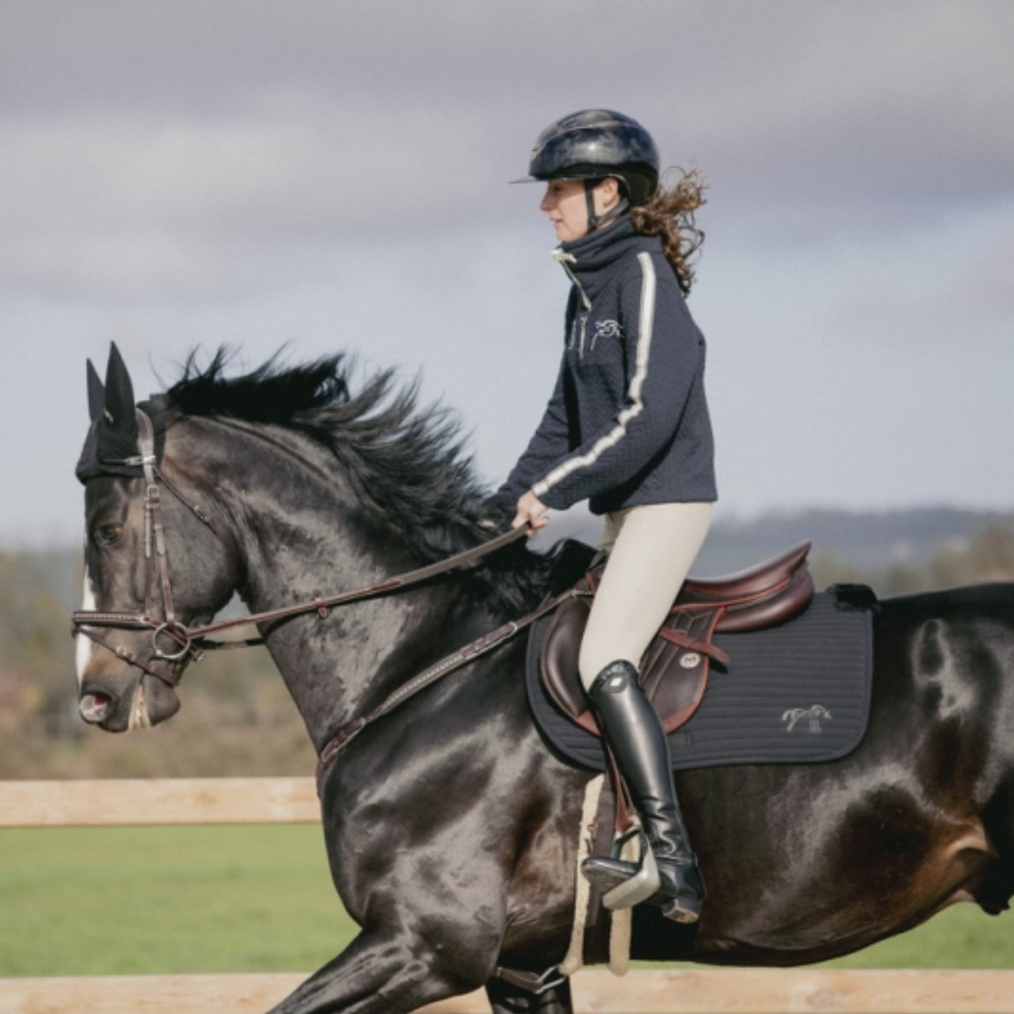 Lyona Saddle Pad