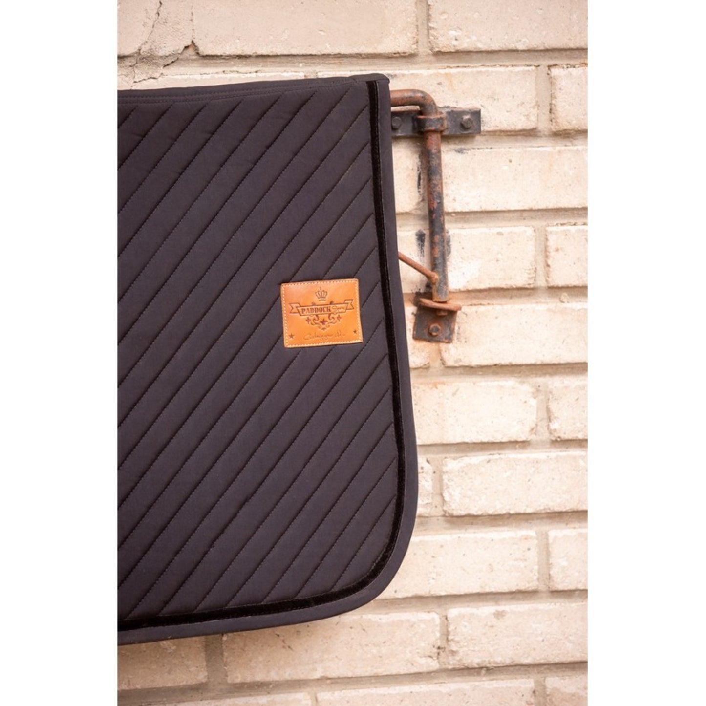 Mixed Diagonal Saddle Pad