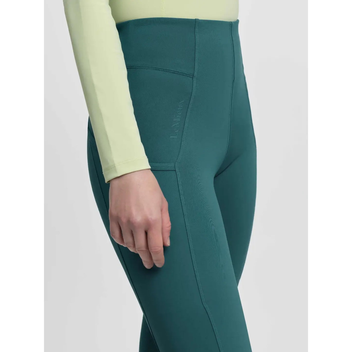 Naomi Pull On Breeches